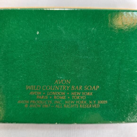Avon Wild Country Soap Bar and Deodorant Talc Sealed Vintage Rare Green Package - Picture 5 of 10
